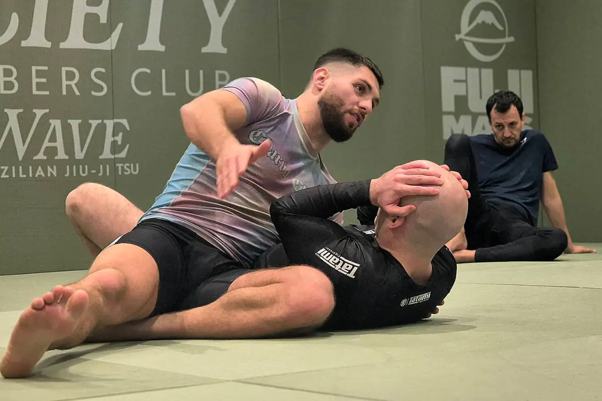 No-Gi sparring at Wave BJJ Chiswick